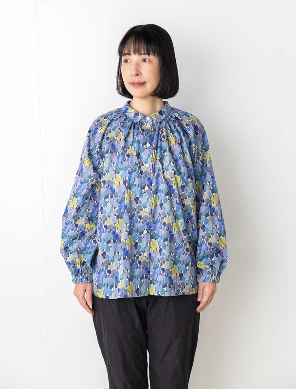 リバティプリント「MERCI × May Me × LIBERTY FABRICS」パターンオーダー レディース衿付きブラウス タナローン使用 M/L  日本製 MayMe-CollarBlouse | メルシー本店10周年記念コレクション | リバティ・ファブリックス正規販売店｜生地の通販メルシー