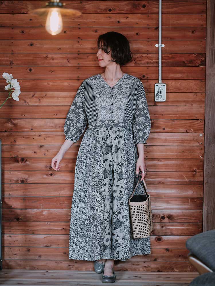 くうリバティ使用ワンピース LIBERTY FABRICS リバティプリントを使ったパネル切り替え