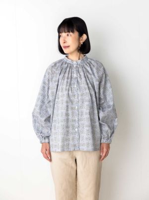 ⚫︎さくらこ⚫︎リバティ イルマ ゴムスリーブブラウス／ハンドメイド 4/6新商品】UV対策アイテム - 3COINS(スリーコインズ)エビスタ西宮店の