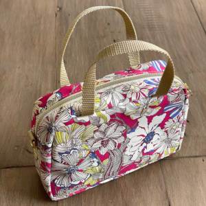 LIBERTY FABRICS リバティプリントを使ったショルダーポーチ Shoulder