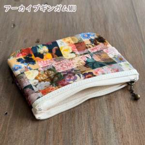 LIBERTY FABRICS リバティプリントを使ったティッシュポーチ