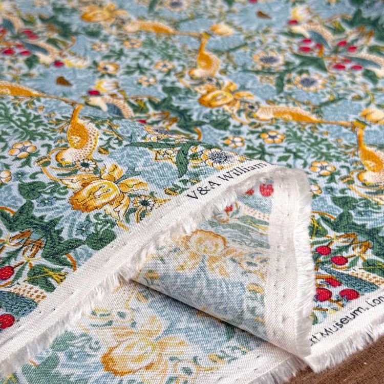 【ラヴィ】DeepForestGreen&FCAlice柄 V&A William Morris ウィリアムモリス シーチング生地