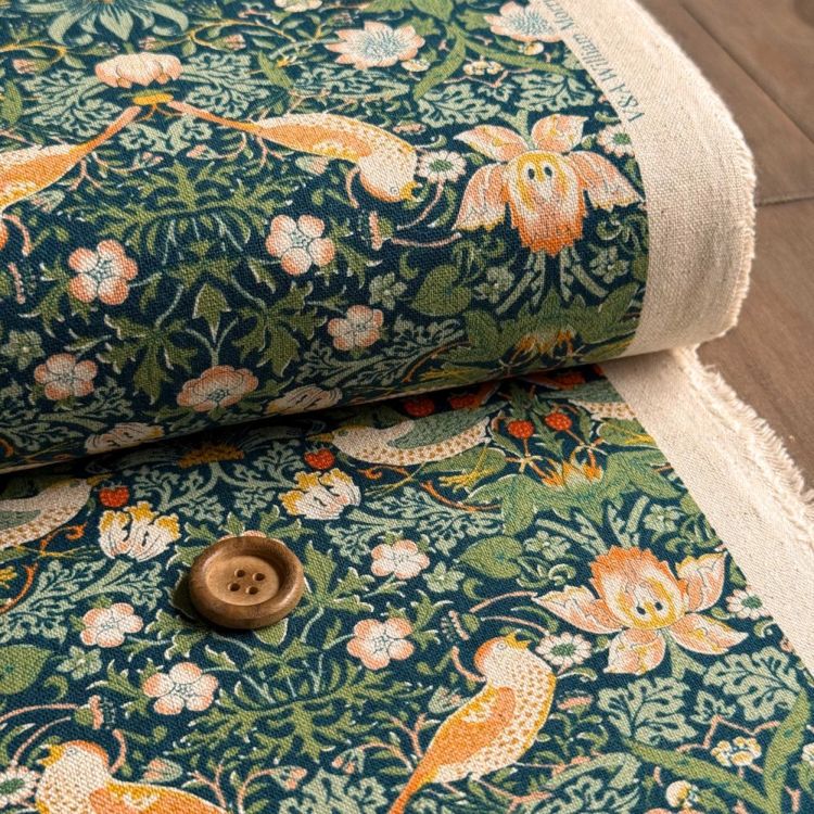 V&A William Morris ウィリアムモリス 綿麻キャンバス生地＜Strawberry