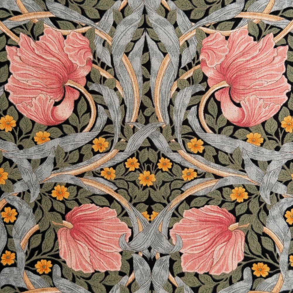 Arts and Crafts Carpets 芸術 工芸 ウィリアムモリス ウィリアム・モリス・ブーケ studio ROOF PLAY Department Store