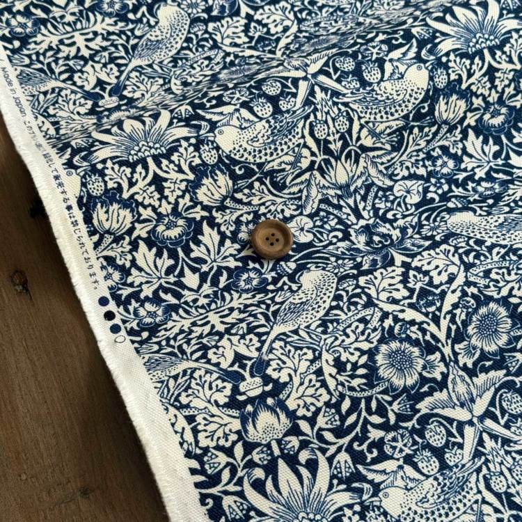 V&A William Morris ウィリアムモリス オックス生地＜Strawberry Thief