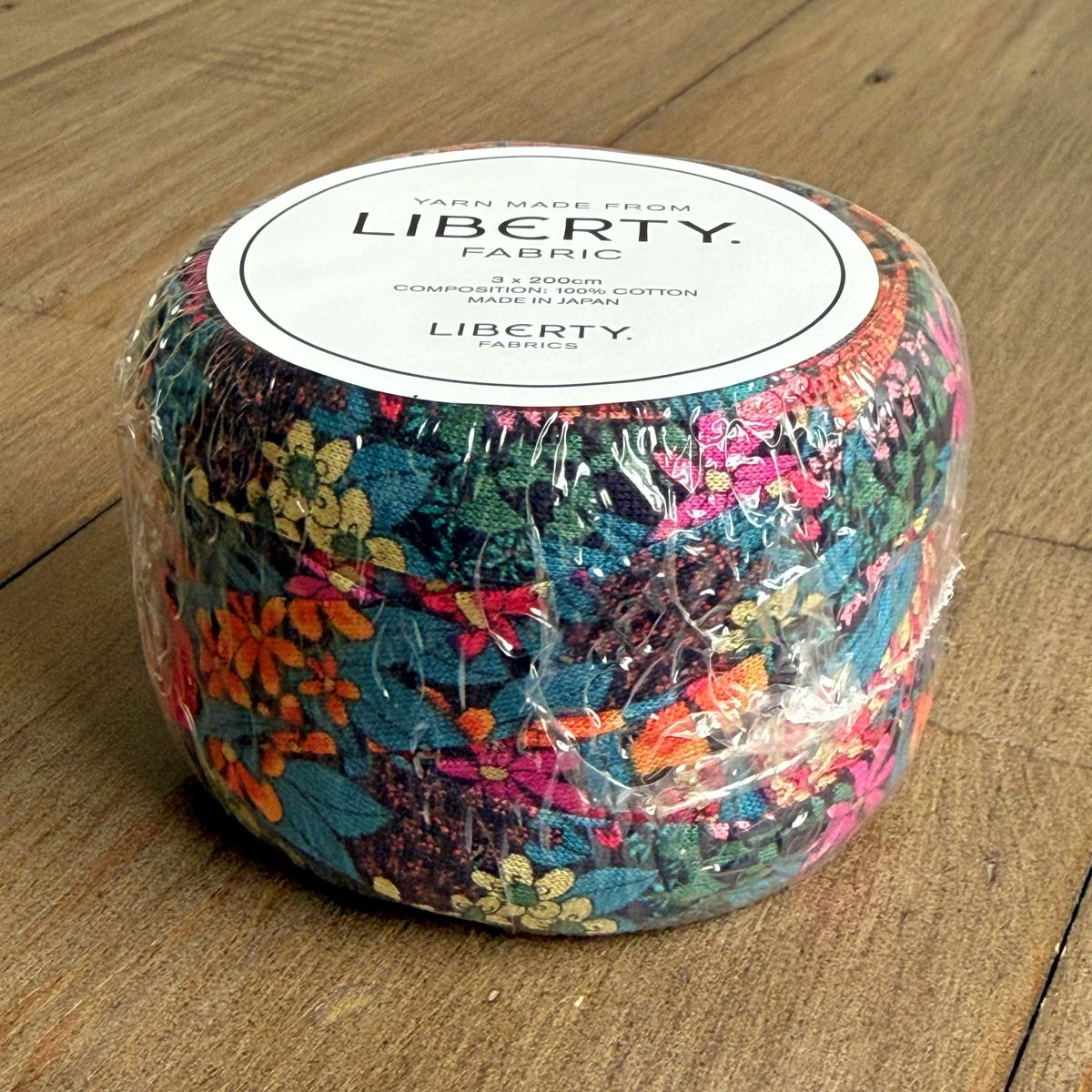Yarn made from Liberty Fabric ＜Ciara＞(キアラ) リバティ